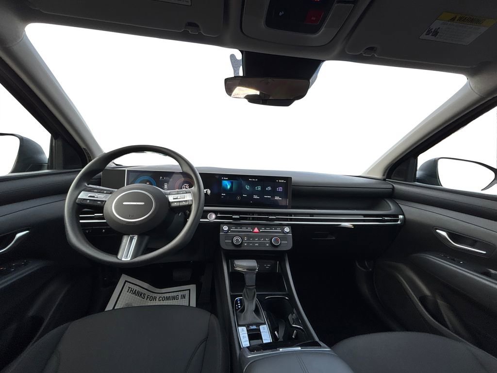 Certified 2025 Hyundai Tucson SE image 17