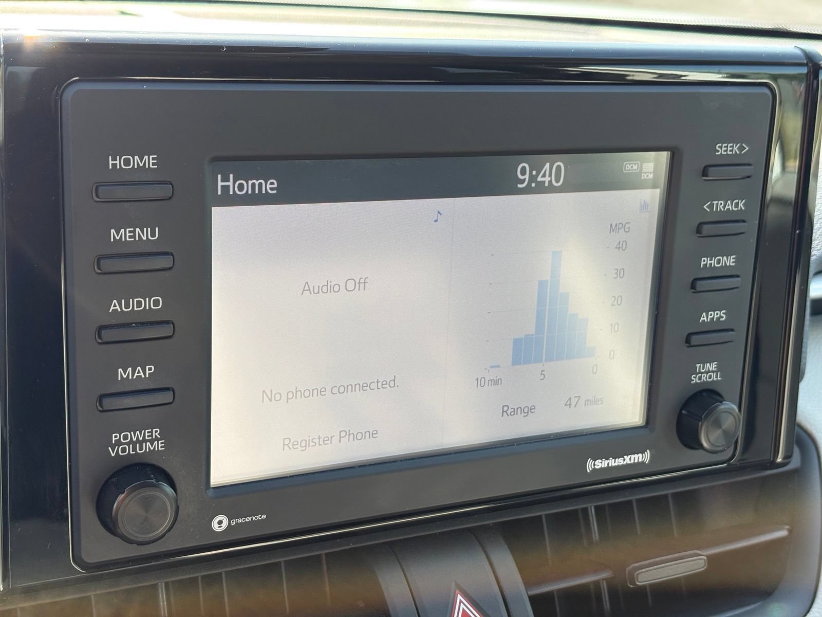Used 2022 Toyota RAV4 XLE FWD image 22