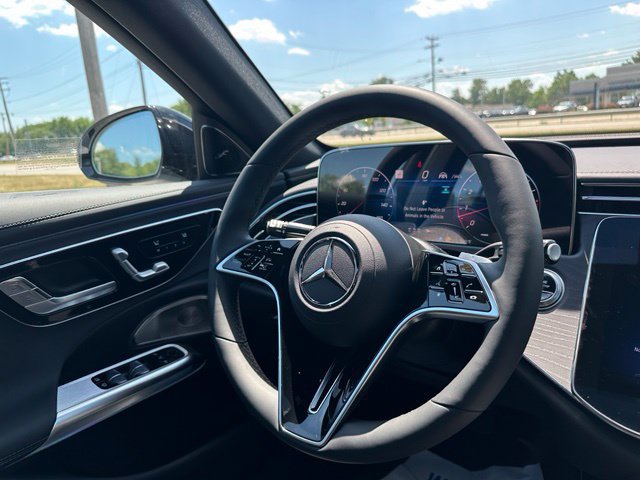 New 2026 Mercedes-Benz E 450 4MATIC Sedan image 28
