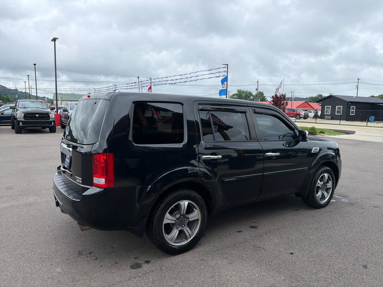 Used 2015 Honda Pilot SE image 4