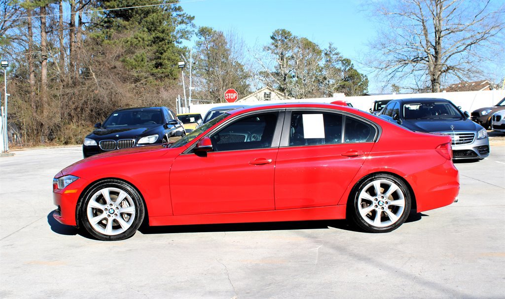 Used 2013 BMW 335i xDrive Sedan AWD/4WD image 4