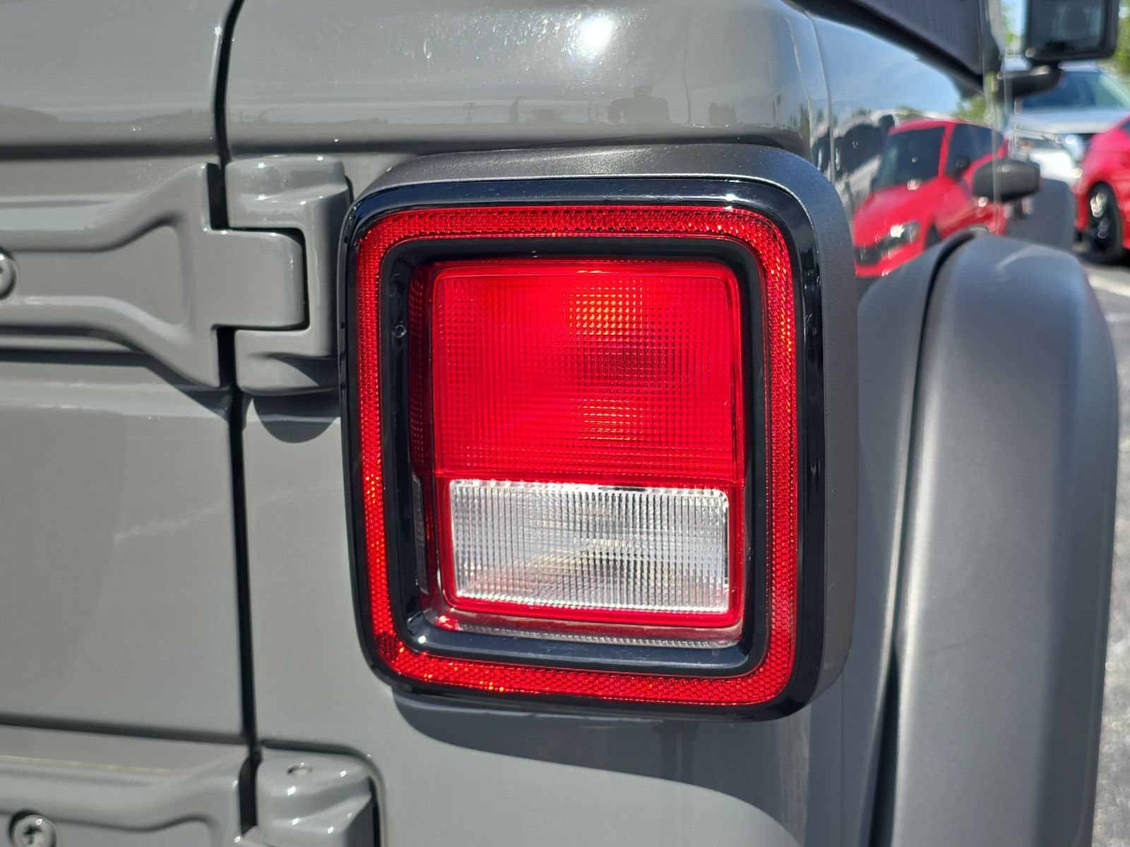 Used 2021 Jeep Wrangler Unlimited Sport AWD/4WD image 8
