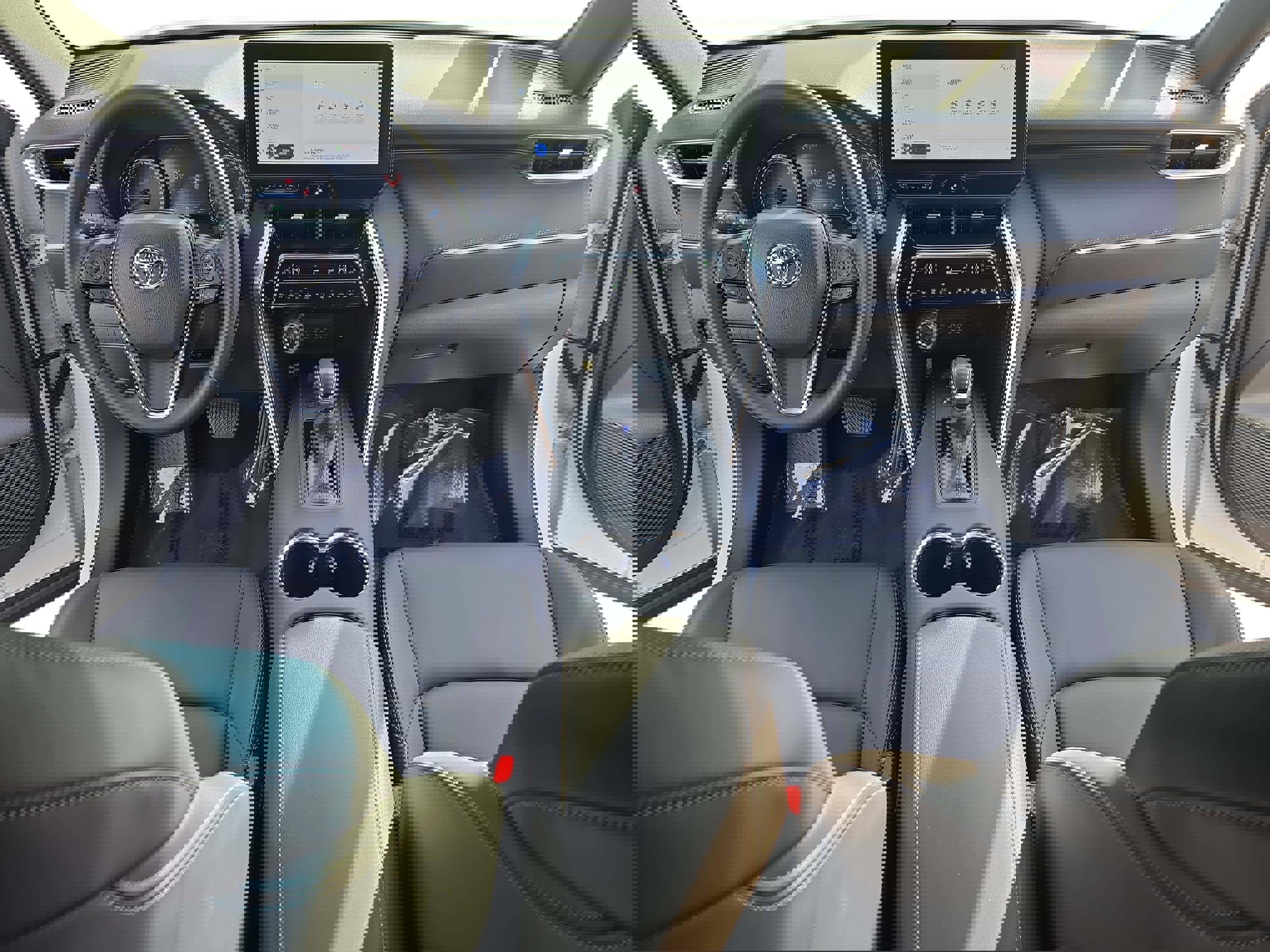 Certified 2024 Toyota Venza XLE image 9