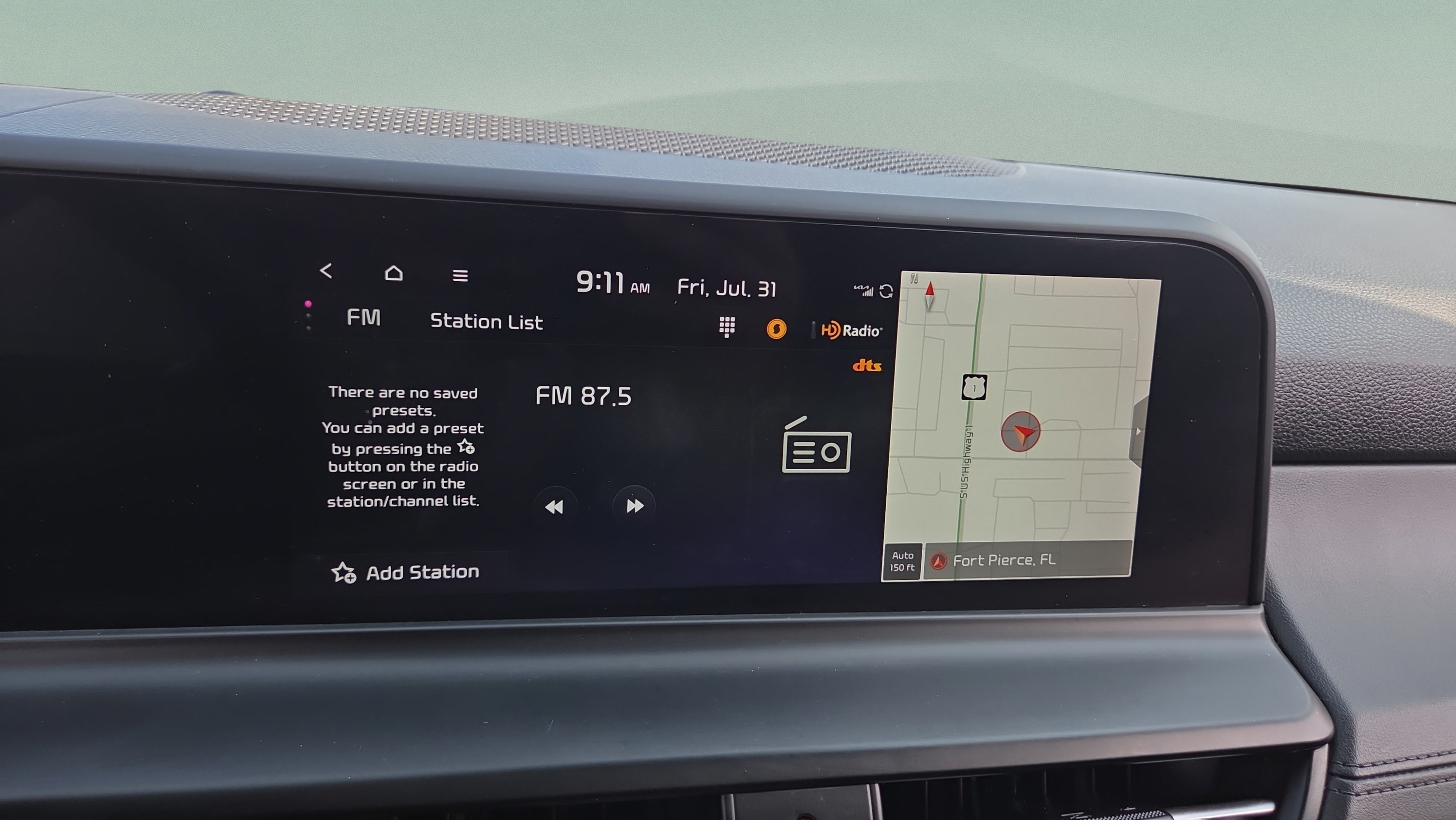 Used 2025 Kia Seltos EX w/ EX Sunroof Package FWD image 28