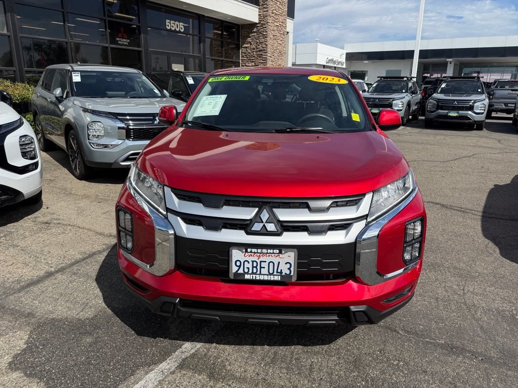 Used 2023 Mitsubishi Outlander Sport ES AWD/4WD image 3
