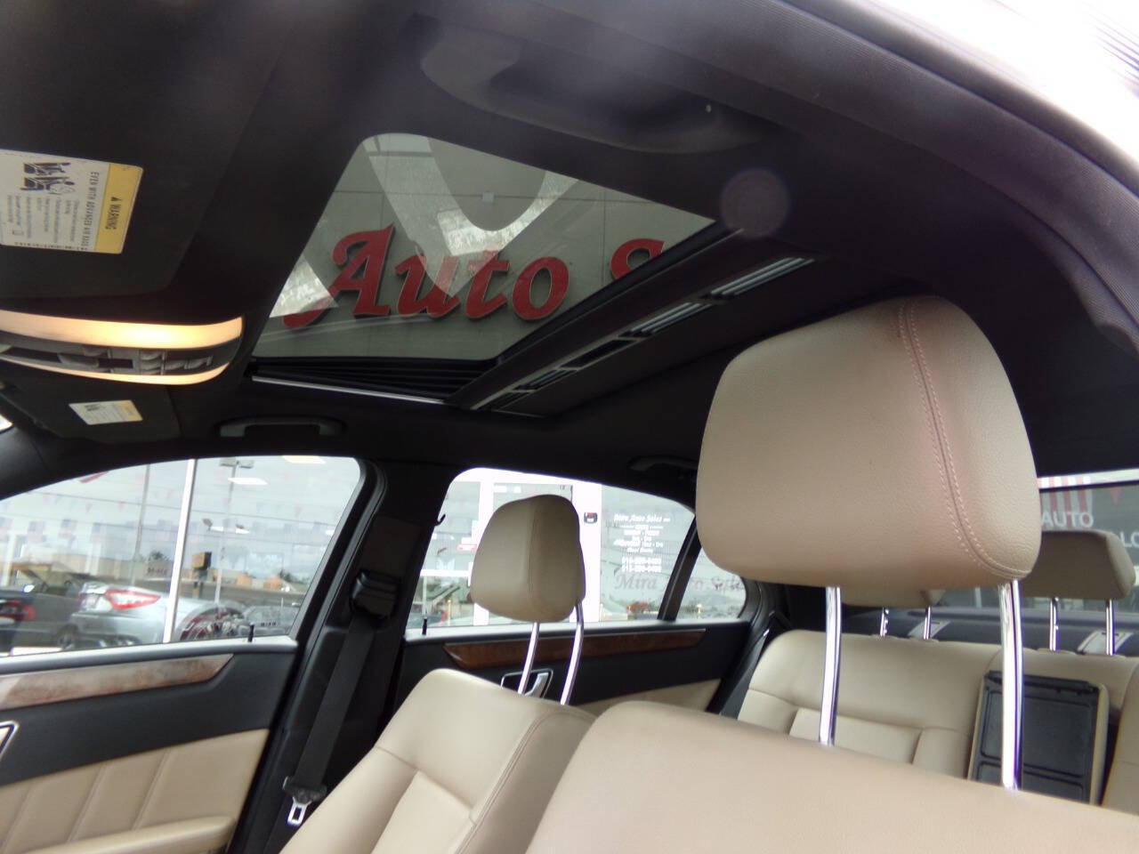 Used 2013 Mercedes-Benz E 350 BlueTEC Sedan image 10