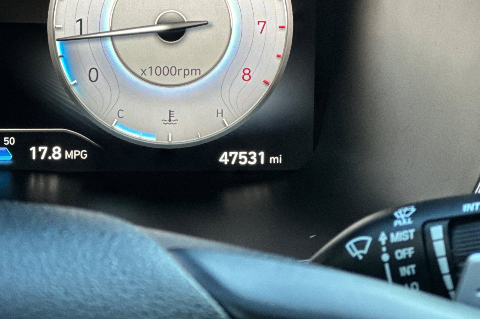 Used 2021 Hyundai Santa Fe SEL w/ Convenience + Premium Package image 32