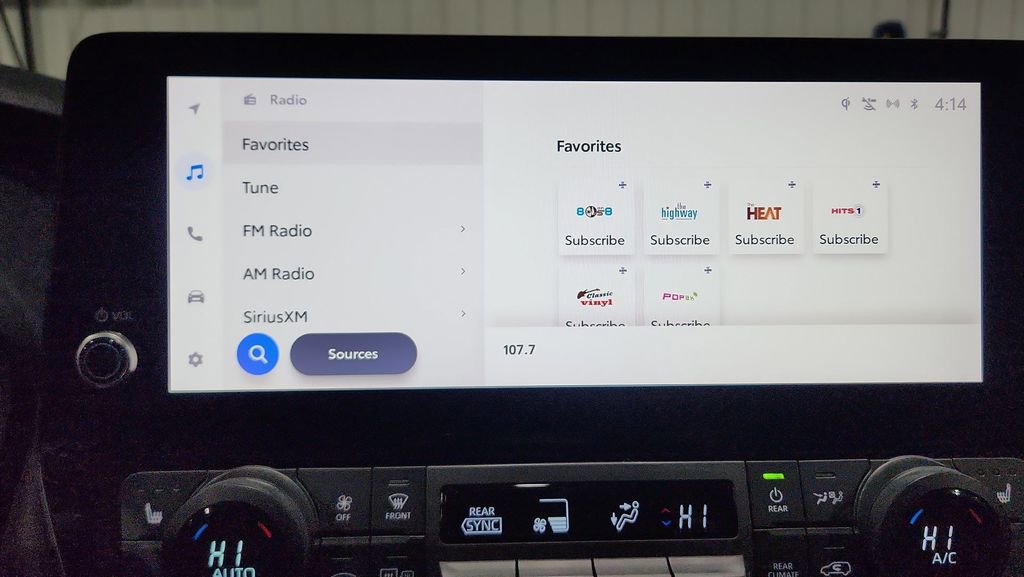 Used 2024 Toyota Grand Highlander XLE image 20