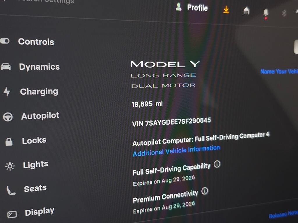 Used 2025 Tesla Model Y Long Range AWD/4WD image 24
