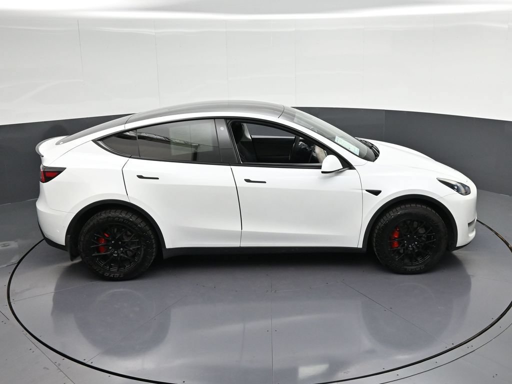 Used 2021 Tesla Model Y Performance AWD/4WD image 18