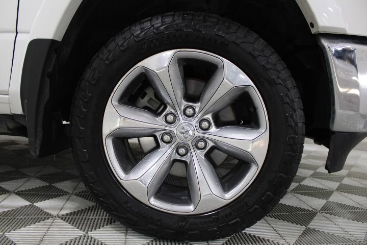 Used 2020 RAM 1500 Limited AWD/4WD image 45