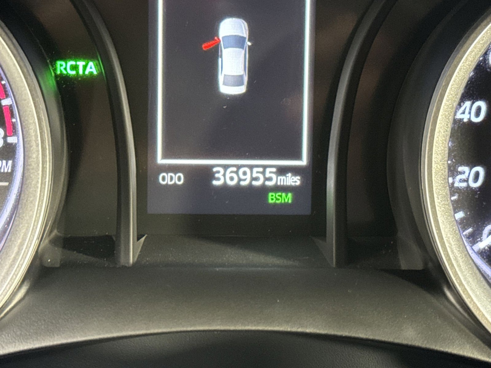 Used 2022 Toyota Camry LE image 21