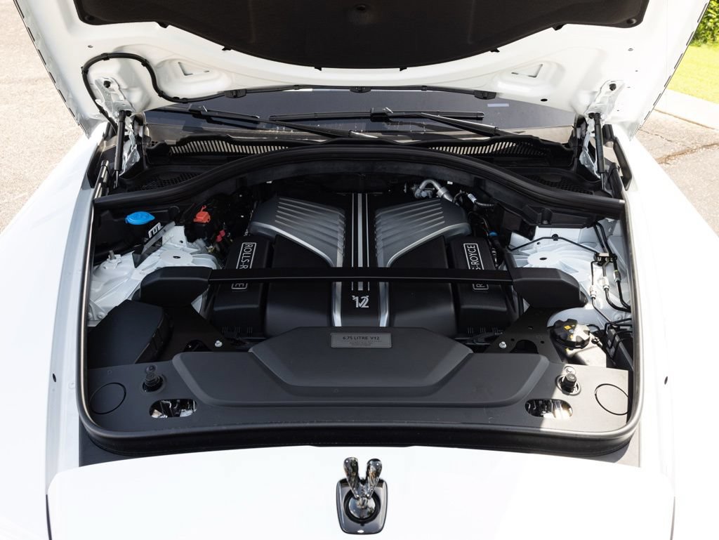 New 2027 Rolls-Royce Cullinan Black Badge AWD/4WD image 92