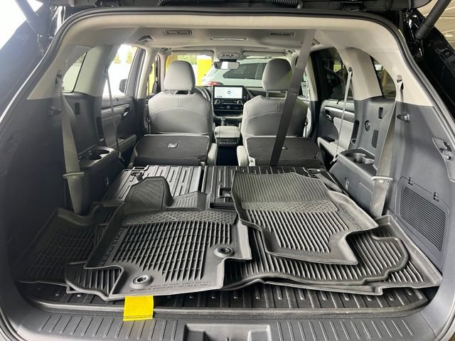 Certified 2026 Toyota Highlander Limited w/ Protection Package #3 (TMS) AWD/4WD image 57