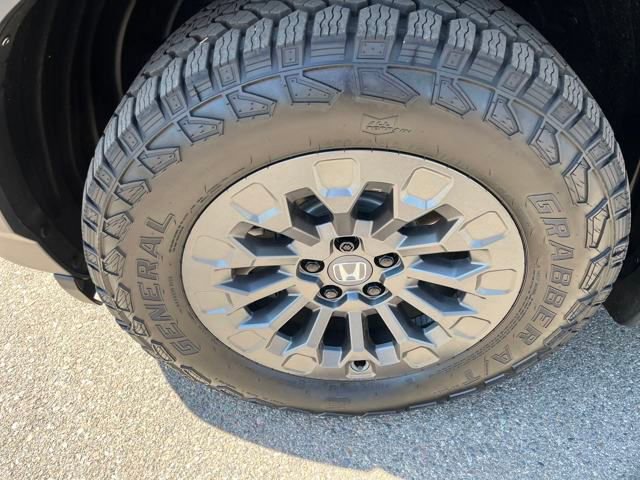 Certified 2026 Honda Passport TrailSport image 2