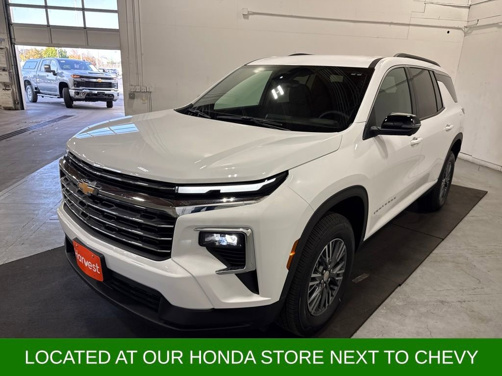 Certified 2024 Chevrolet Traverse LT image 3