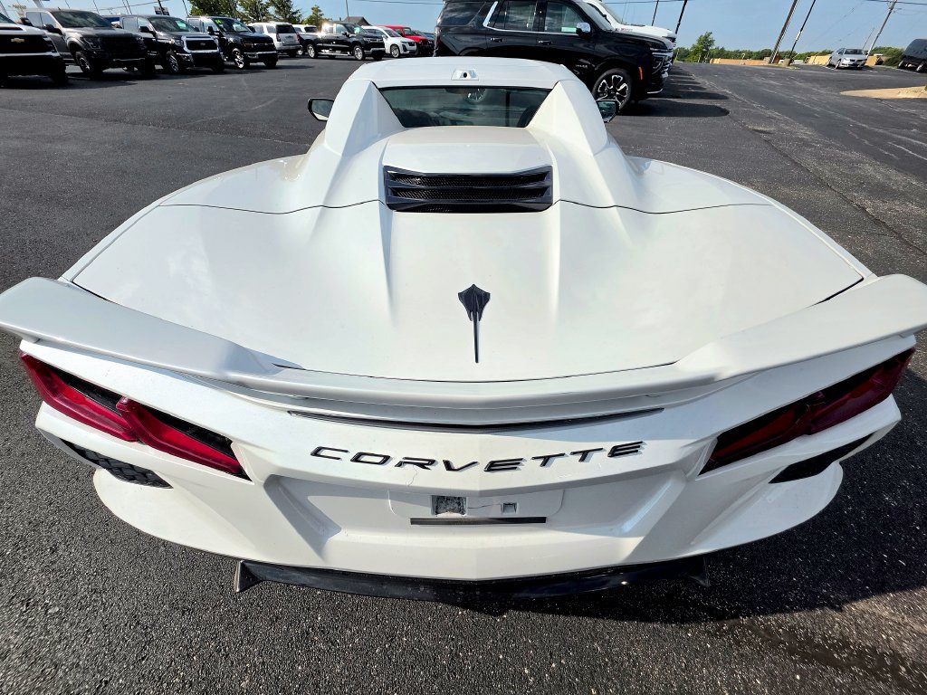 Used 2023 Chevrolet Corvette Stingray Premium Conv w/ Z51 Performance Package RWD image 6