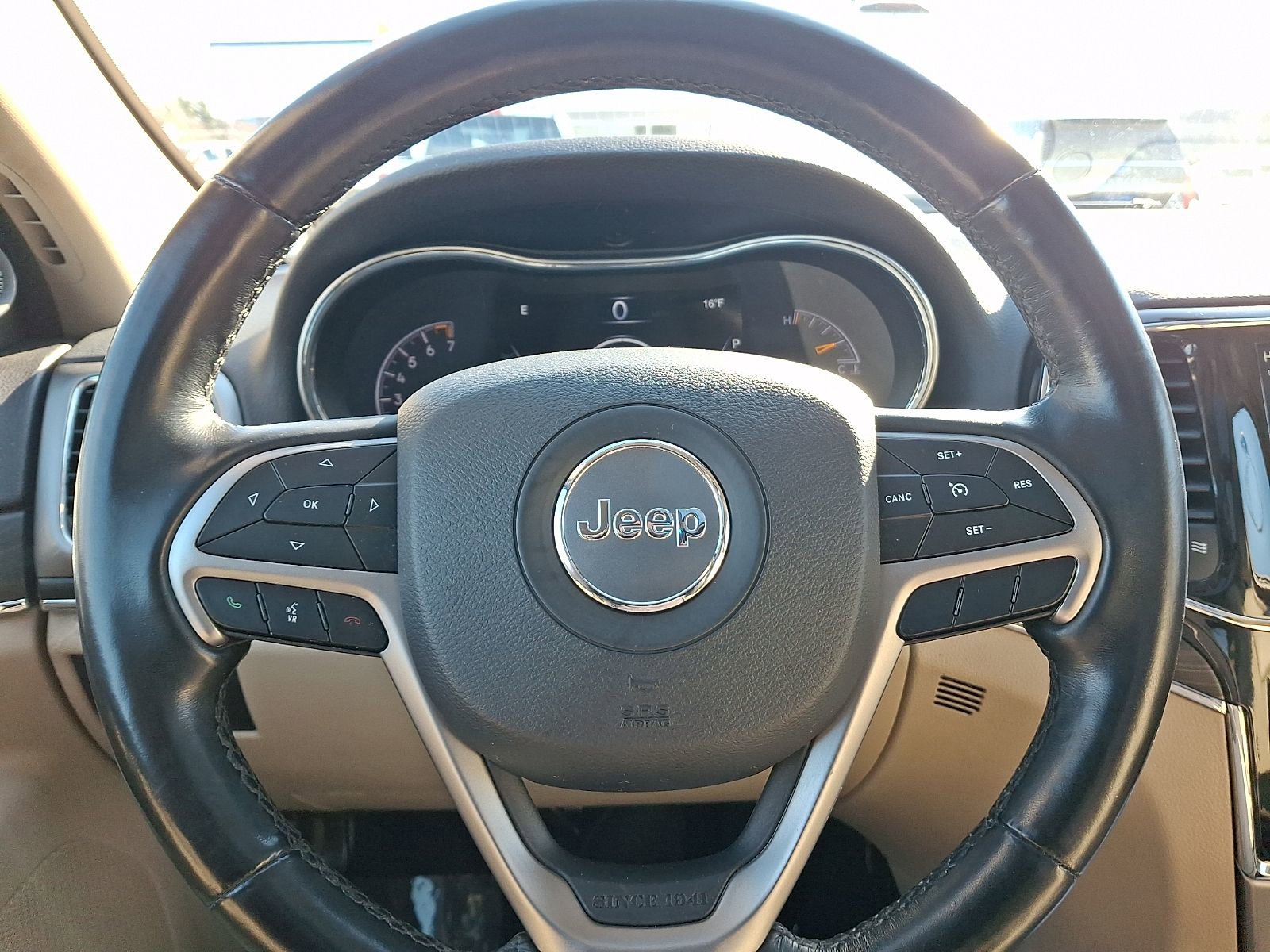 Used 2021 Jeep Grand Cherokee Limited w/ Luxury Group II image 21