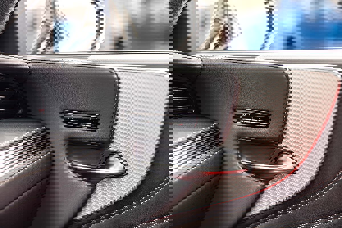 Used 2018 Lexus LS 500 F Sport w/ Accessory Package (Z1) image 33