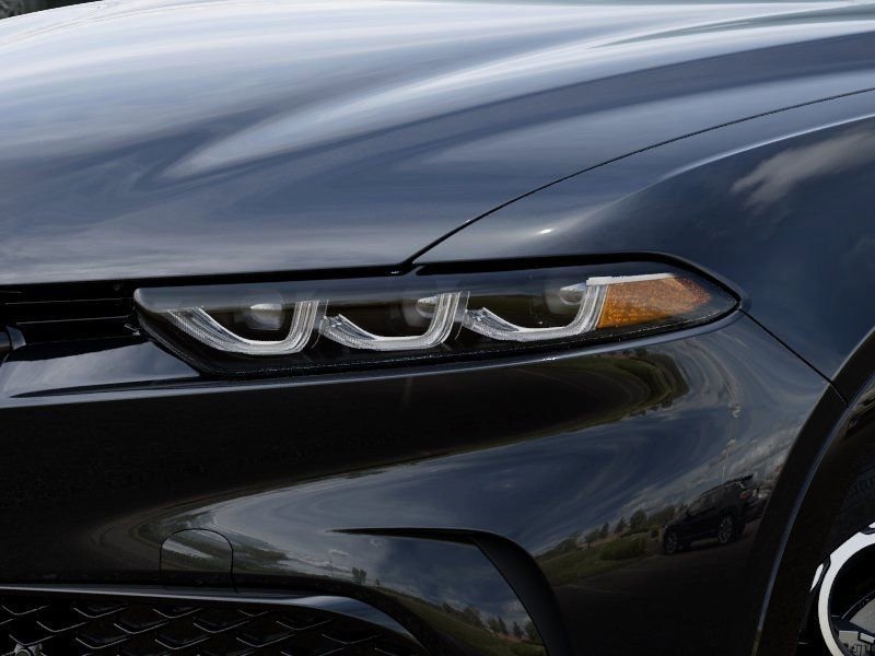 New 2025 Alfa Romeo Tonale image 10