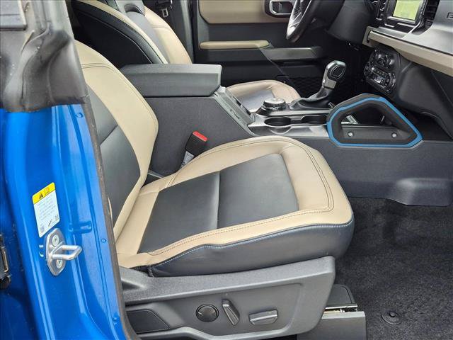 Used 2023 Ford Bronco Wildtrak AWD/4WD image 19
