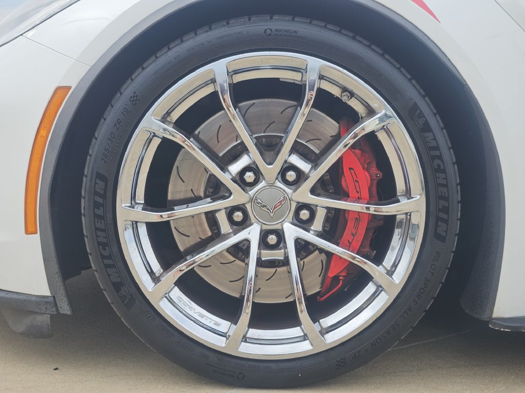 Used 2017 Chevrolet Corvette Grand Sport RWD image 12