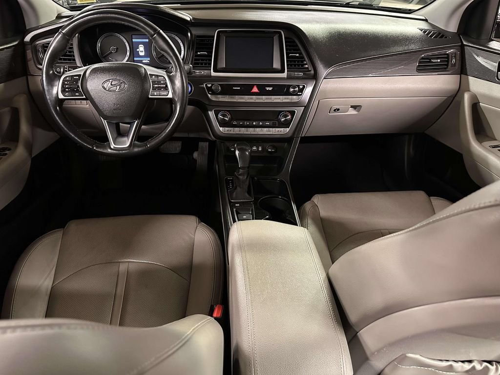 Used 2019 Hyundai Sonata Limited FWD image 19