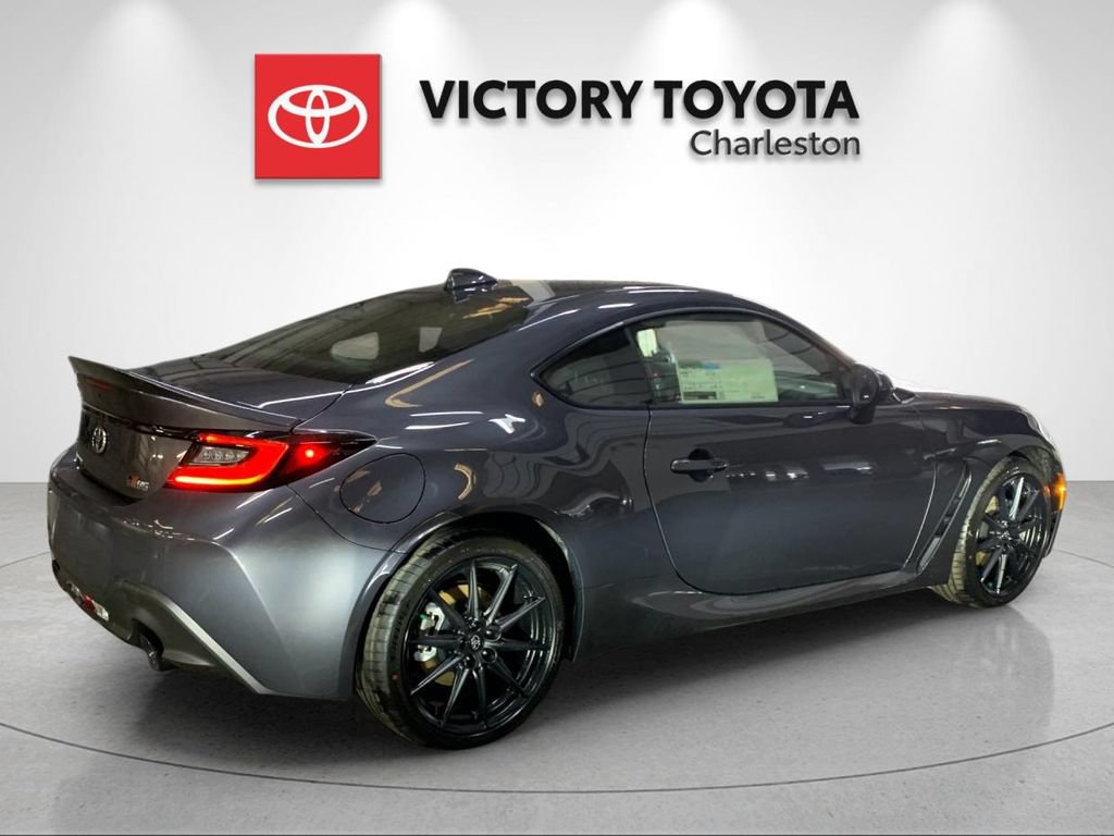 Used 2026 Toyota GR86 Premium w/ ALL Weather Mat Package (TMS) RWD image 7