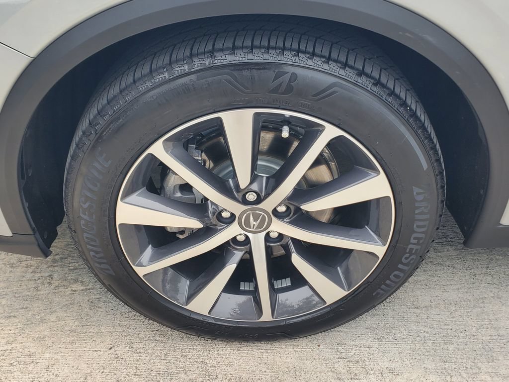 Used 2026 Acura MDX w/ Technology Package FWD image 4