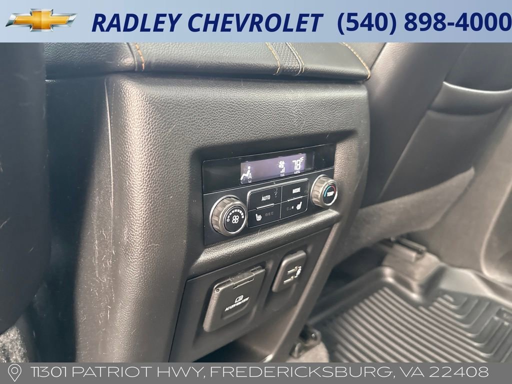 Used 2020 Chevrolet Traverse Premier w/ Redline Edition image 13