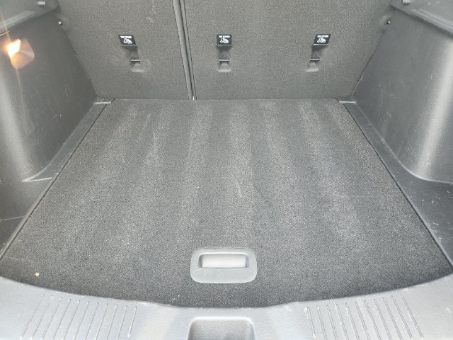Used 2025 Buick Envista Sport Touring w/ Convenience II Package FWD image 32