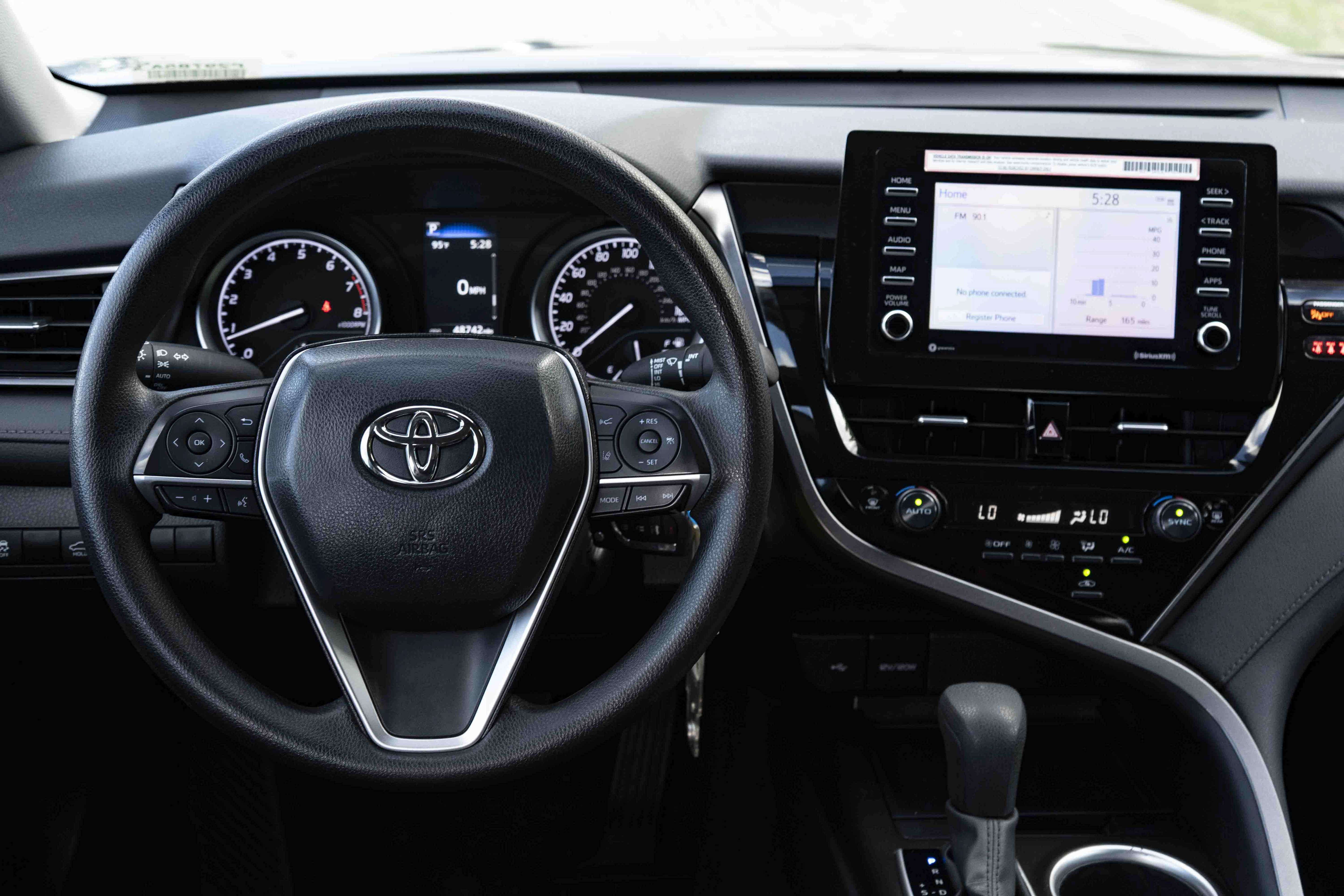 Used 2024 Toyota Camry LE FWD image 18