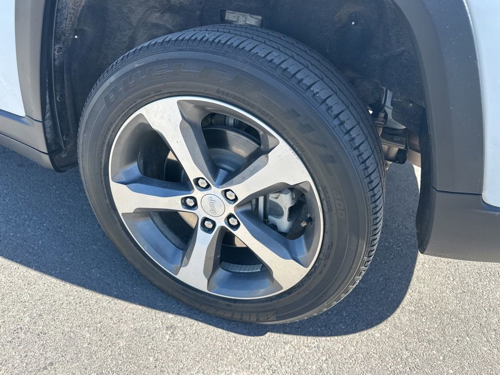 Used 2022 Jeep Grand Cherokee Limited 4xe image 7