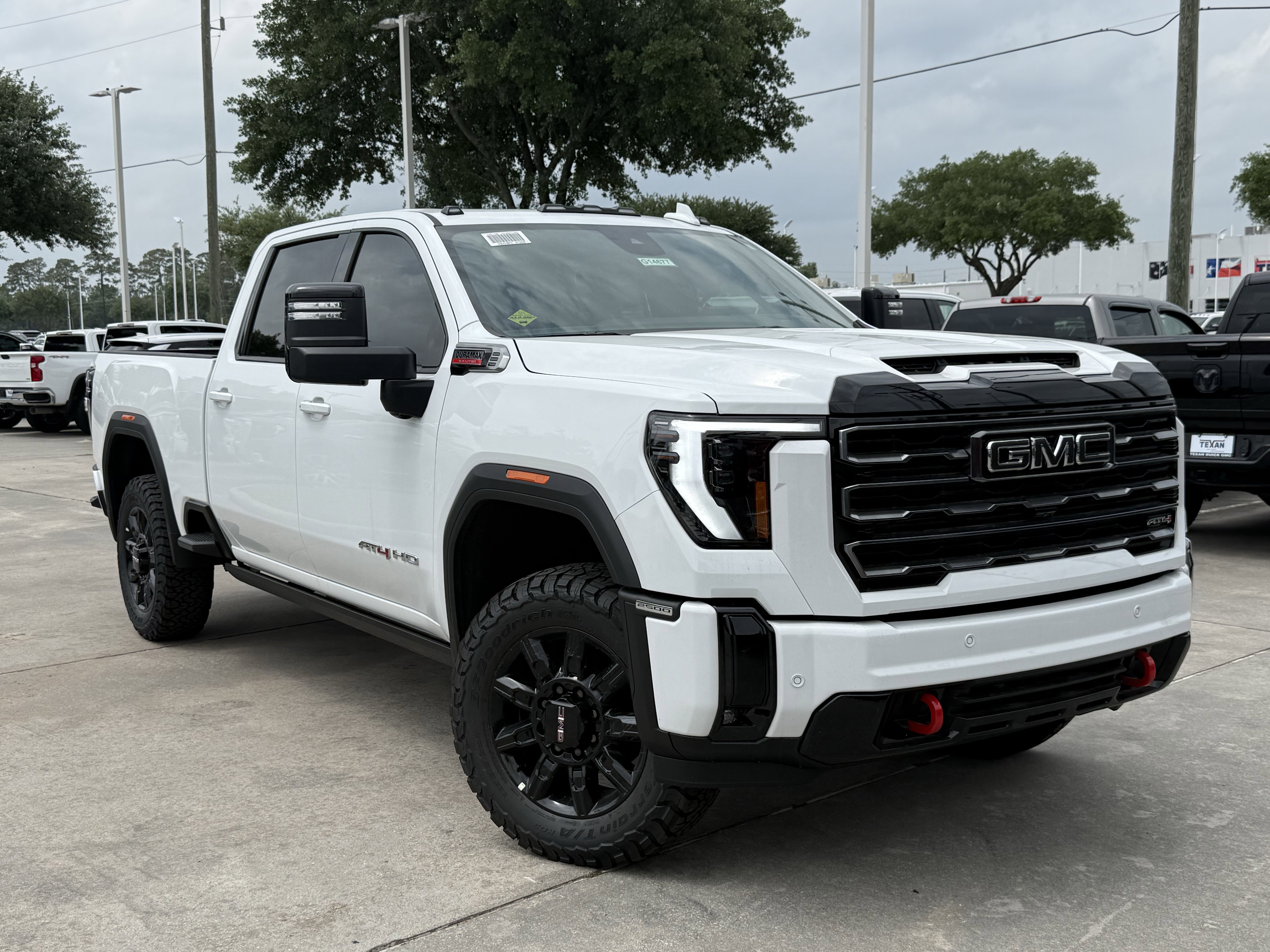 Used 2026 GMC Sierra 2500 AT4 w/ AT4 Premium Plus Package