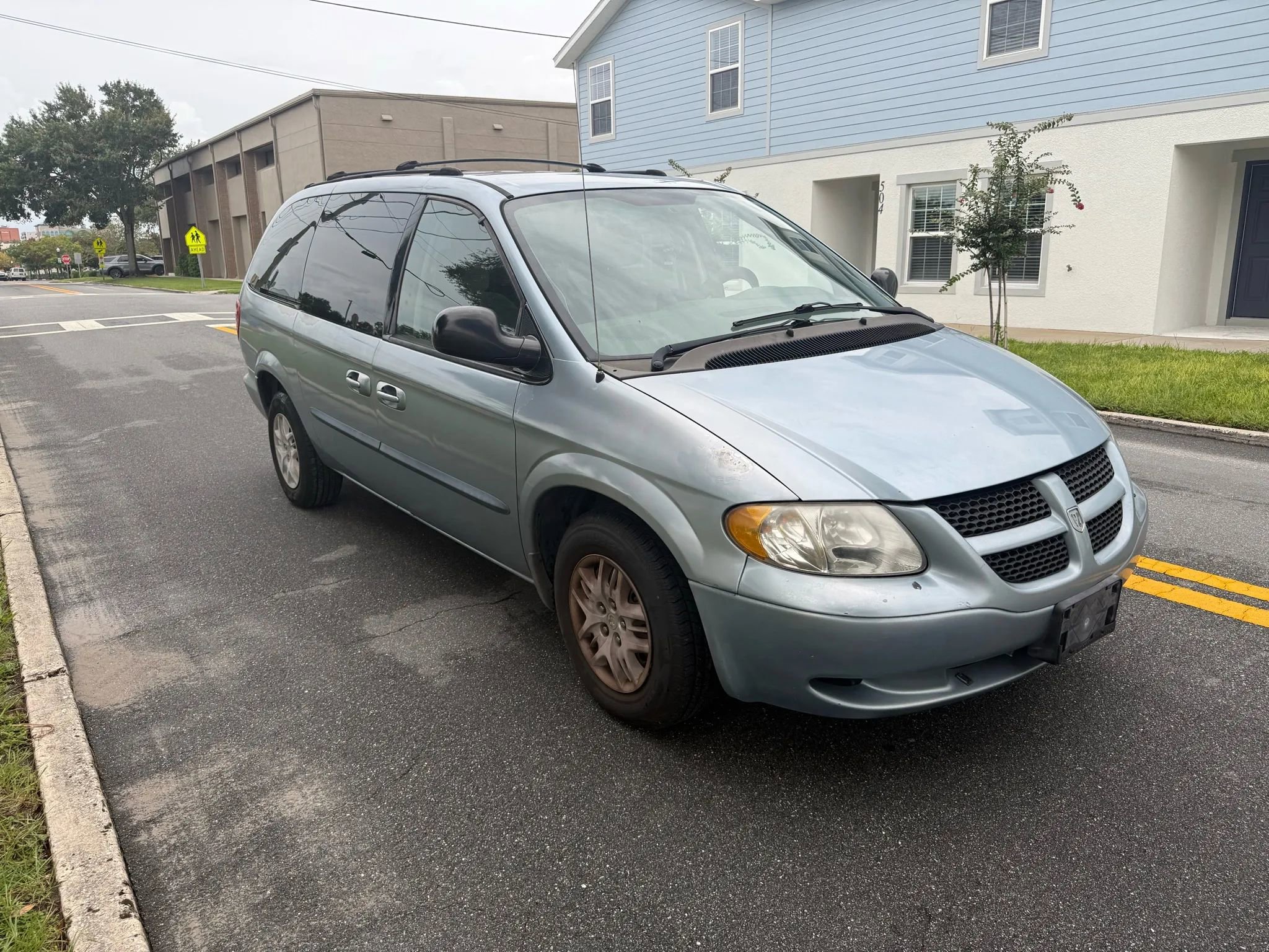 Used 2003 Dodge Grand Caravan Sport FWD image 2