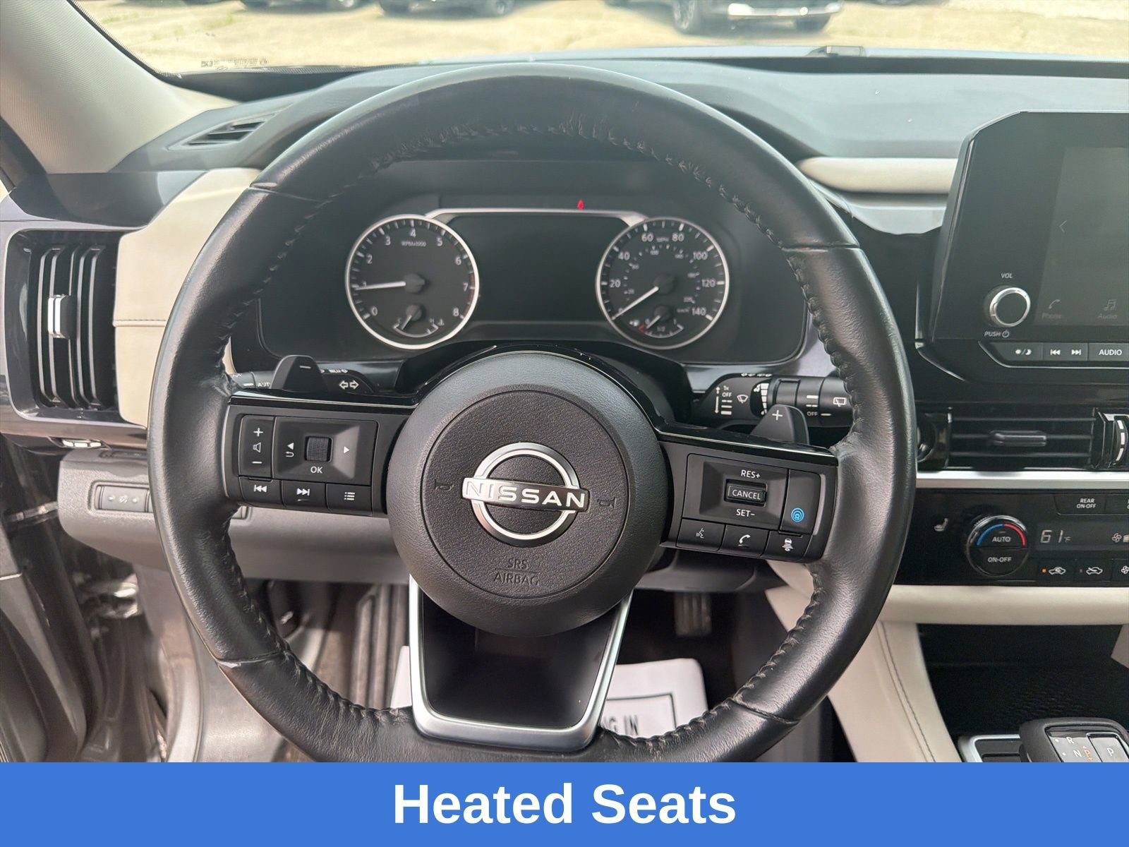 Used 2023 Nissan Pathfinder SV AWD/4WD image 13