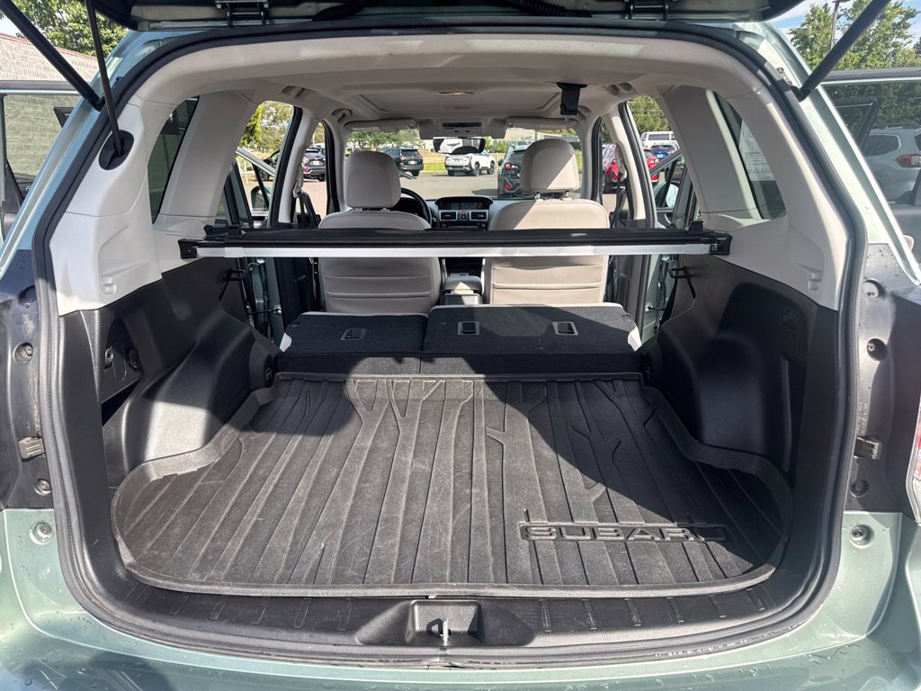 Used 2018 Subaru Forester 2.5i Limited AWD/4WD image 16