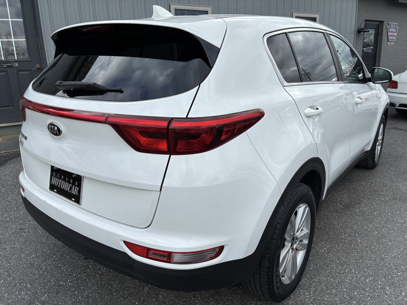Used 2019 Kia Sportage LX AWD/4WD image 4