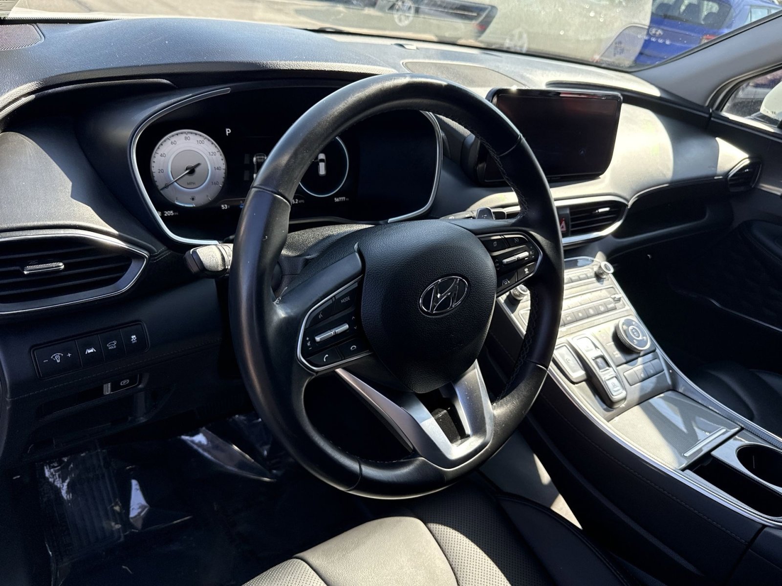 Certified 2023 Hyundai Santa Fe SEL w/ Premium Package image 16