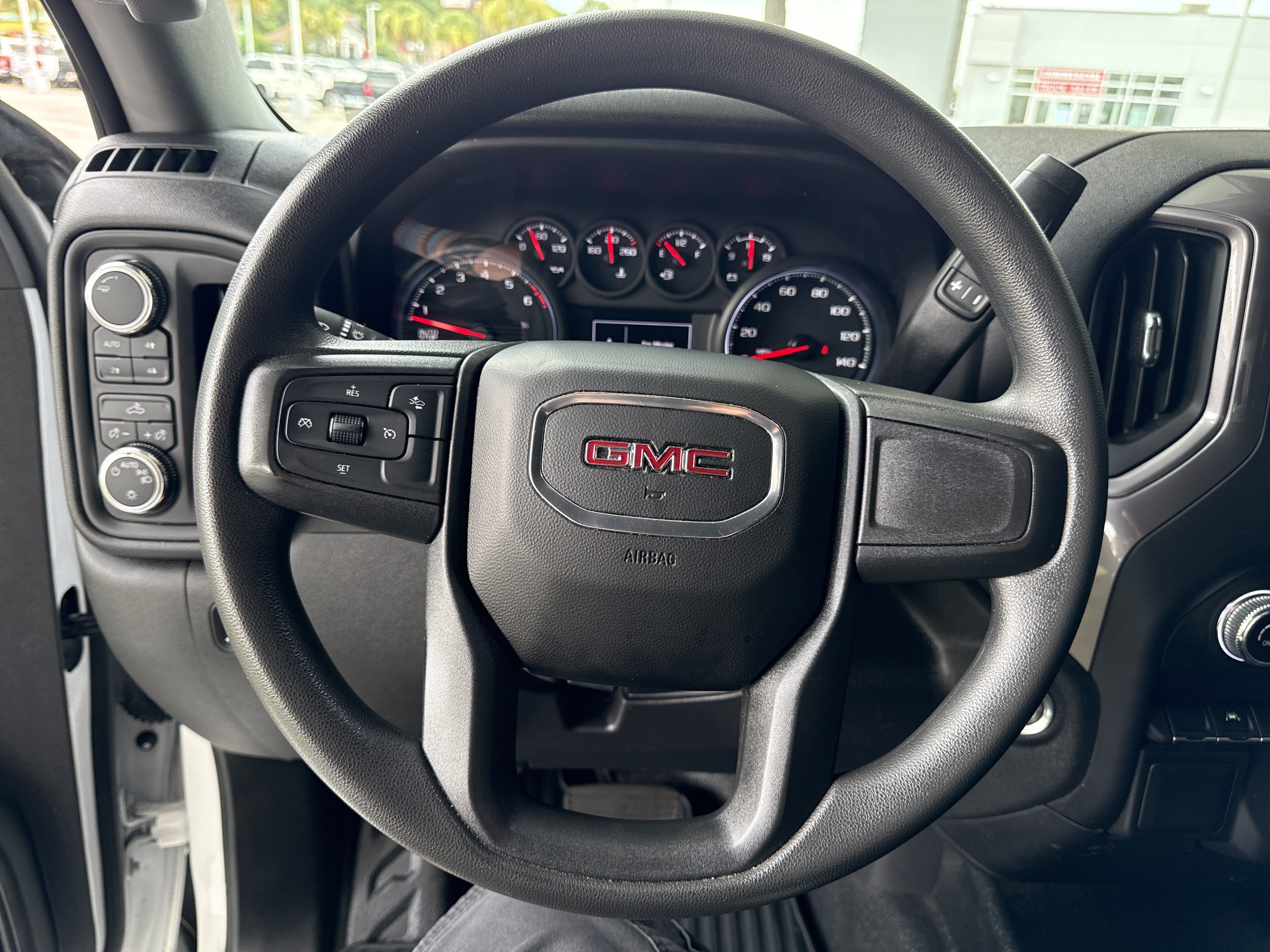 Used 2023 GMC Sierra 1500 Pro w/ Pro Value Package AWD/4WD image 17