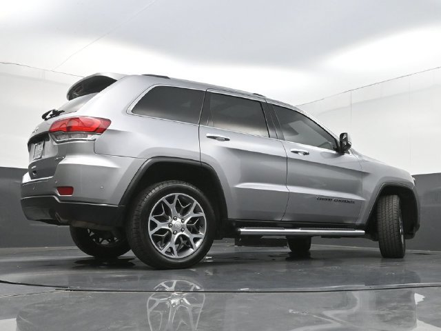 Used 2021 Jeep Grand Cherokee Limited w/ Luxury Group II AWD/4WD image 36
