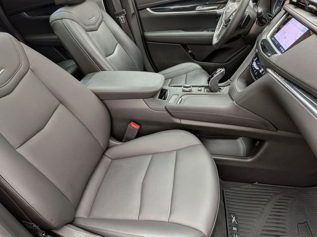 Certified 2023 Cadillac XT5 Premium Luxury AWD/4WD image 27