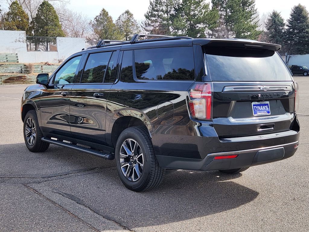 Used 2022 Chevrolet Suburban Z71 w/ Luxury Package image 5
