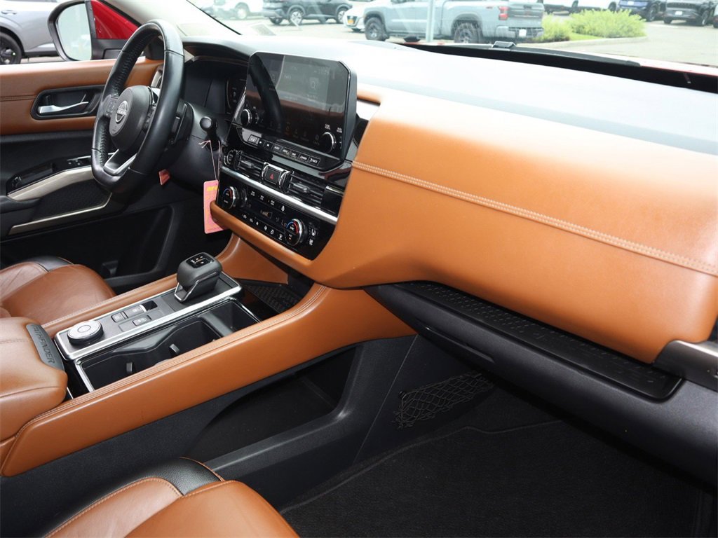 Certified 2022 Nissan Pathfinder Platinum w/ Cargo Package image 25