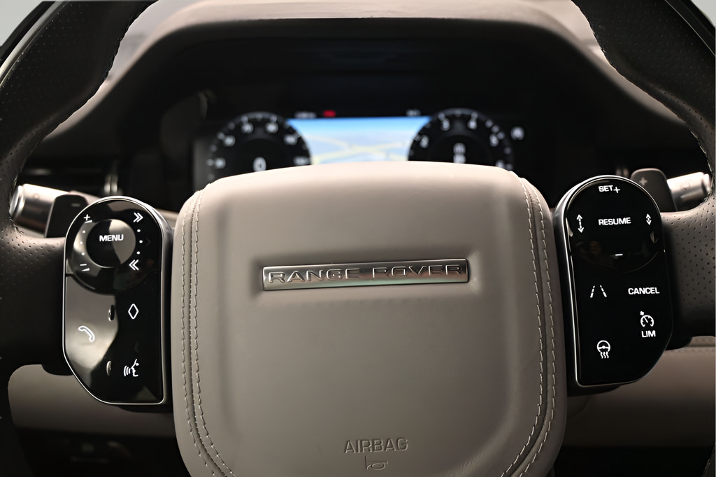 Used 2020 Land Rover Range Rover Evoque First Edition AWD/4WD image 20