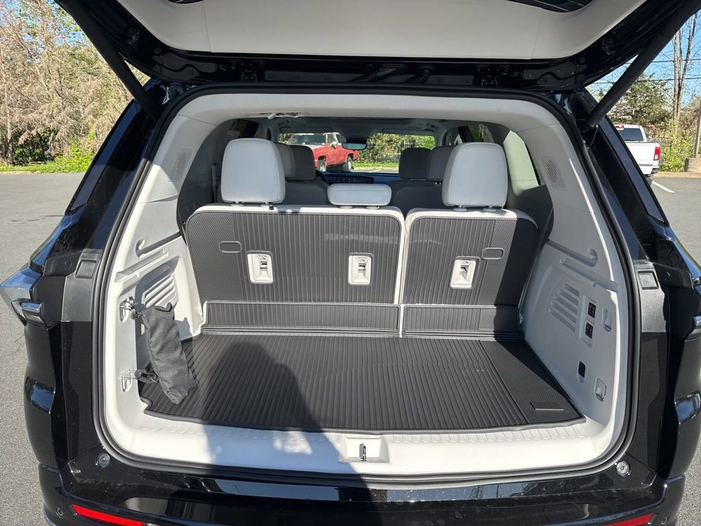 New 2026 Buick Enclave Avenir w/ Super Cruise Package image 63