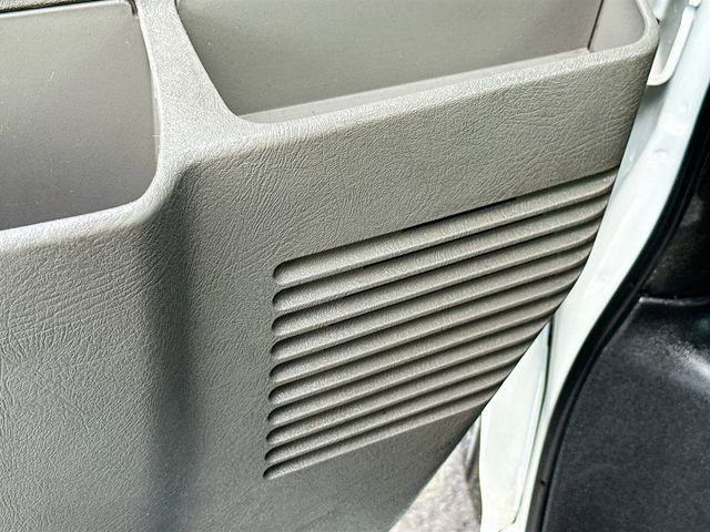 Used 2020 Chevrolet Express 3500 LT w/ LT Preferred Equipment Group image 16