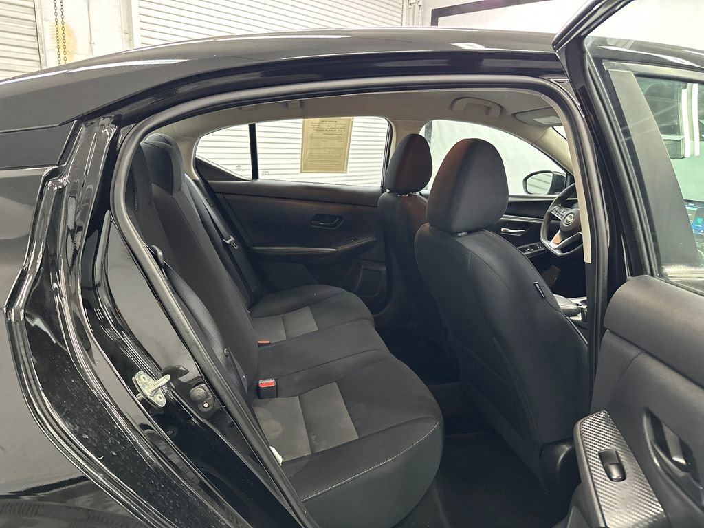 Used 2024 Nissan Sentra SV image 15