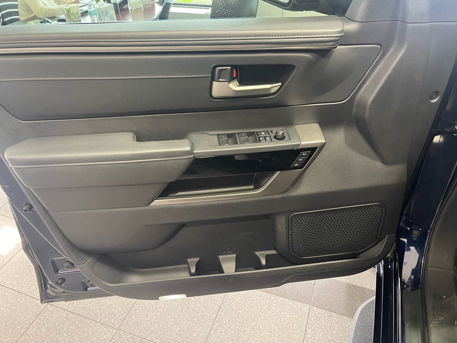 Used 2022 Toyota Tundra Limited w/ TRD Off-Road Package AWD/4WD image 24