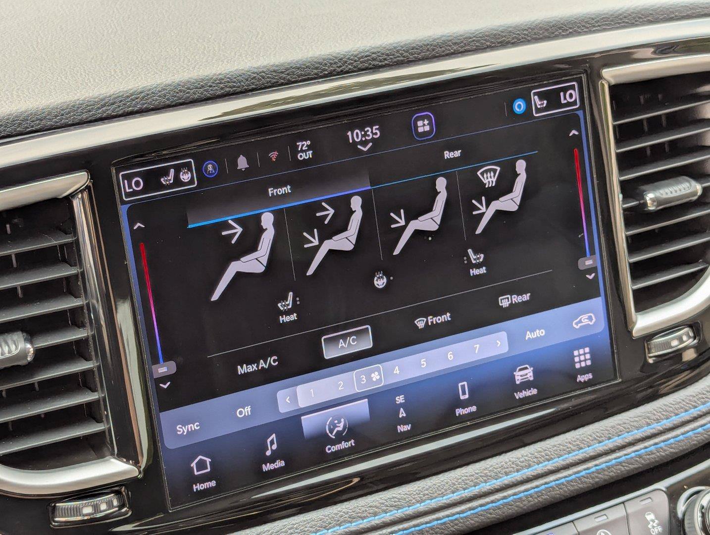 Used 2021 Chrysler Pacifica Touring-L w/ Uconnect Theater Family Group AWD/4WD image 21